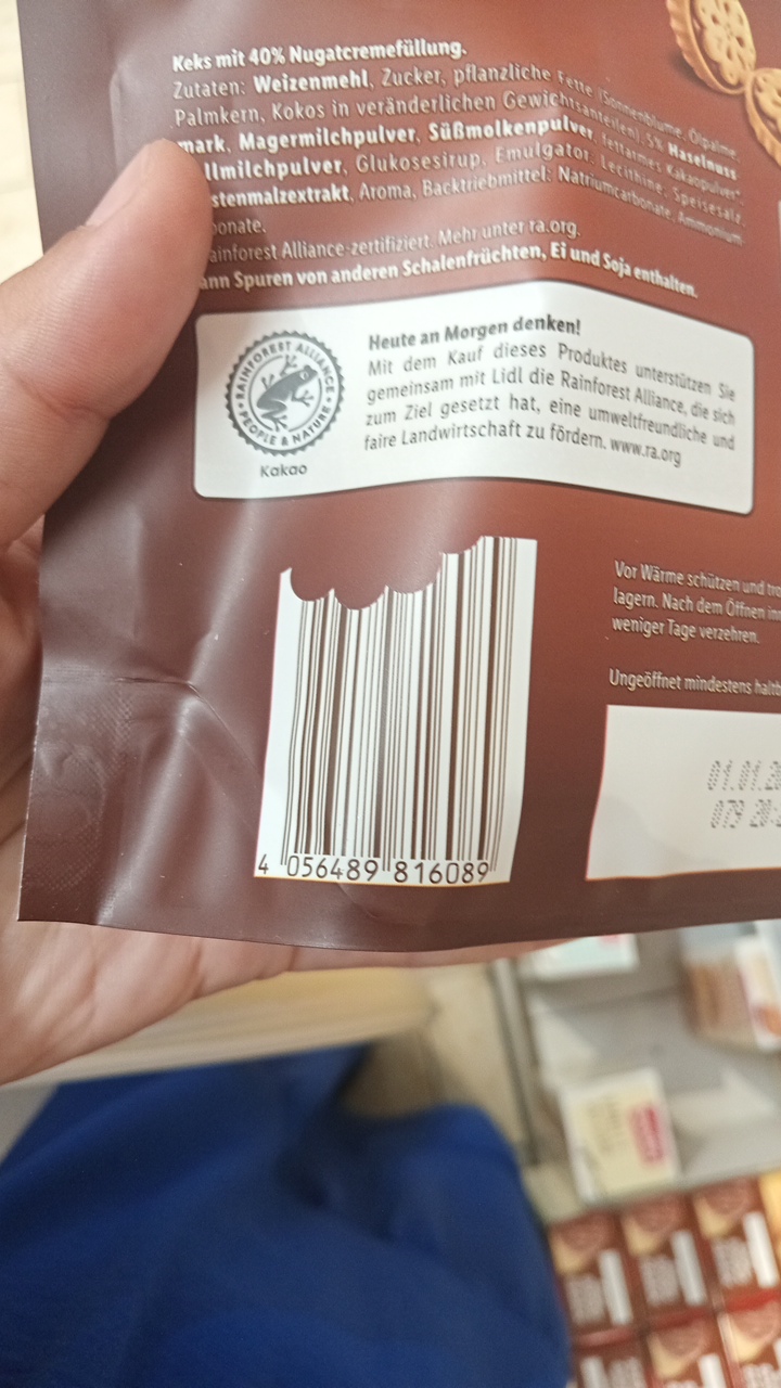 keks mit 40% nugatcremefüllung